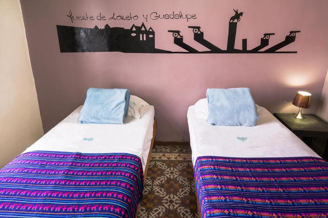 Hostal Santo Domingo ปวยบลา ภายนอก รูปภาพ