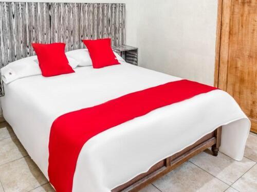Hostal Santo Domingo ปวยบลา ภายนอก รูปภาพ