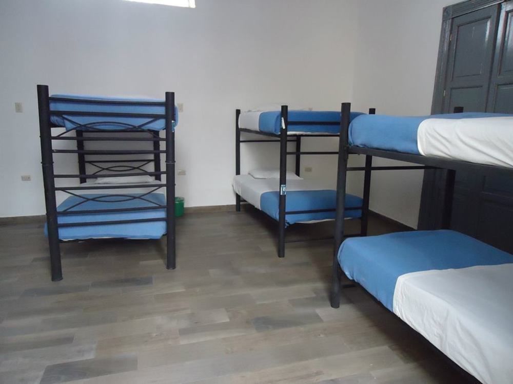 Hostal Santo Domingo ปวยบลา ภายนอก รูปภาพ